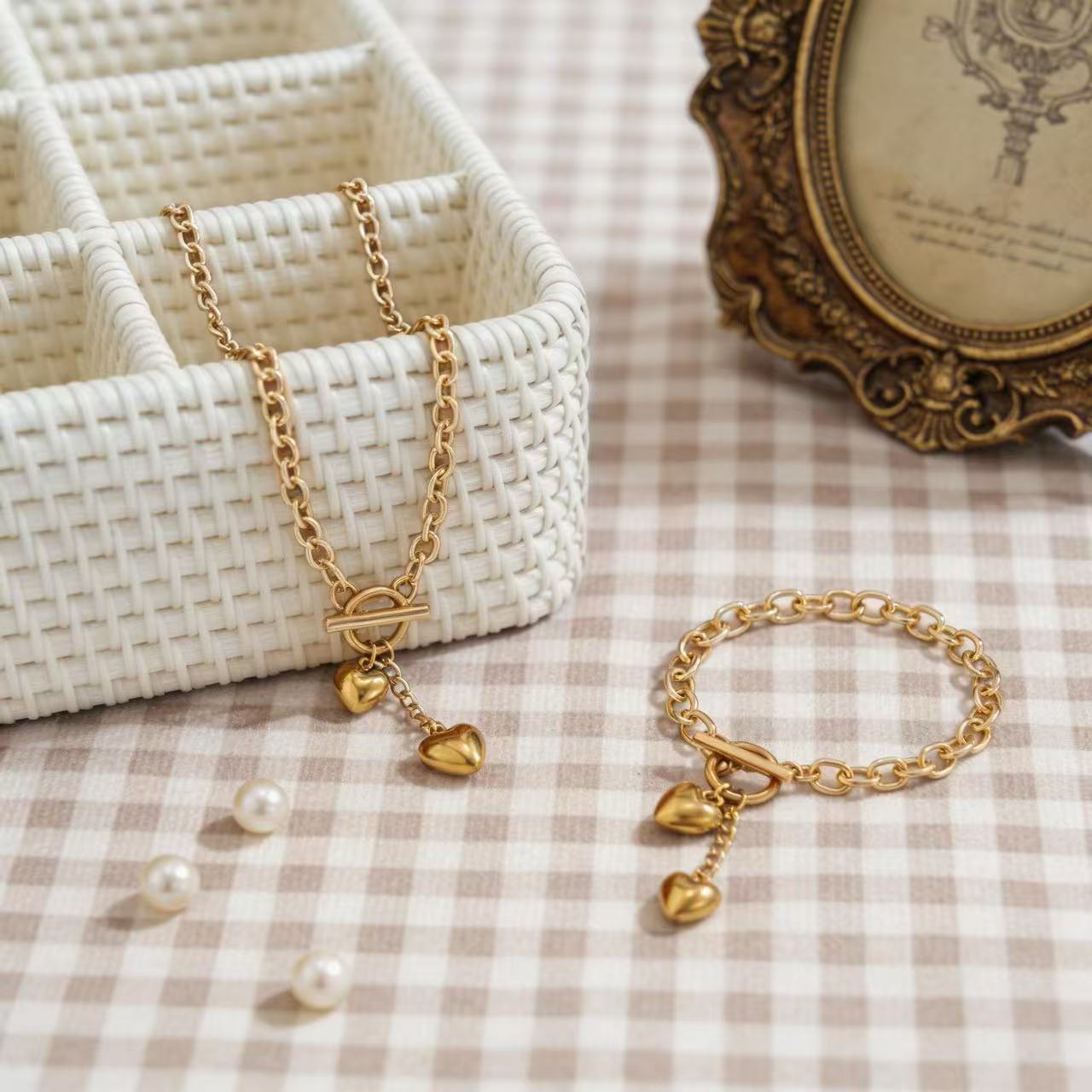 c9aaec4a-c0ee-4362-aad4-a25065a28f93