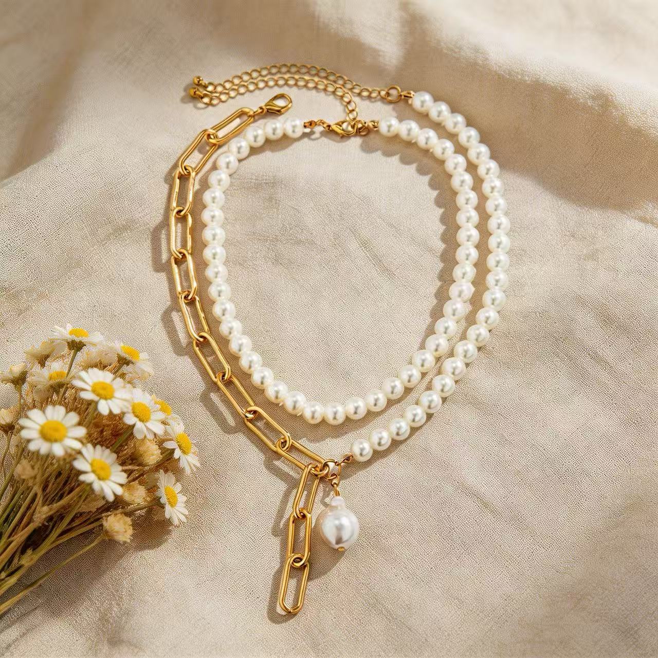 f6313724-5e44-4f35-a7de-8c9785a3f039