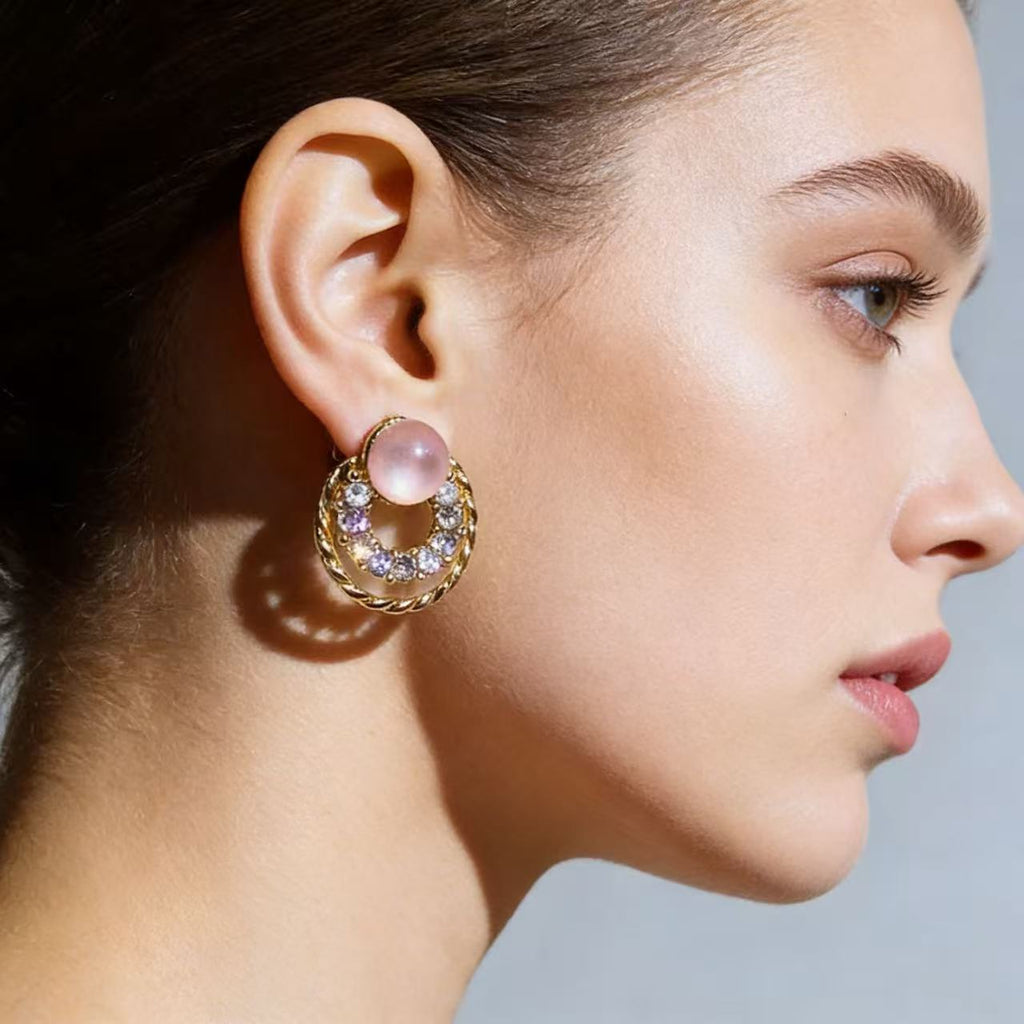 Vintage Cat's Eye • Timeless Elegance