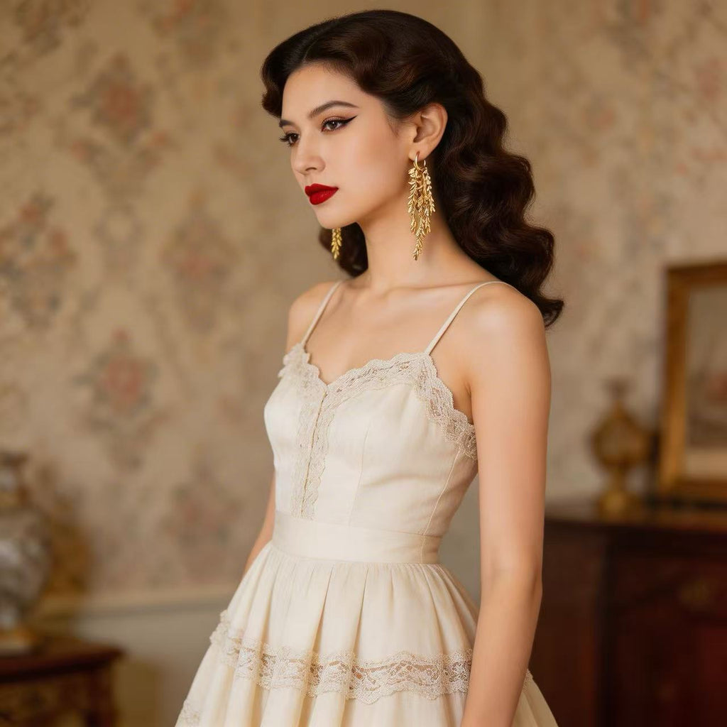 Gilded Leaf Whispers — French Vintage Romance by Your Ears.