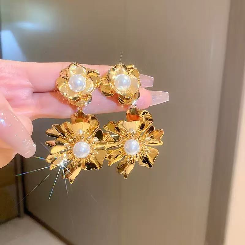 瞬间成为焦点——永恒的金花