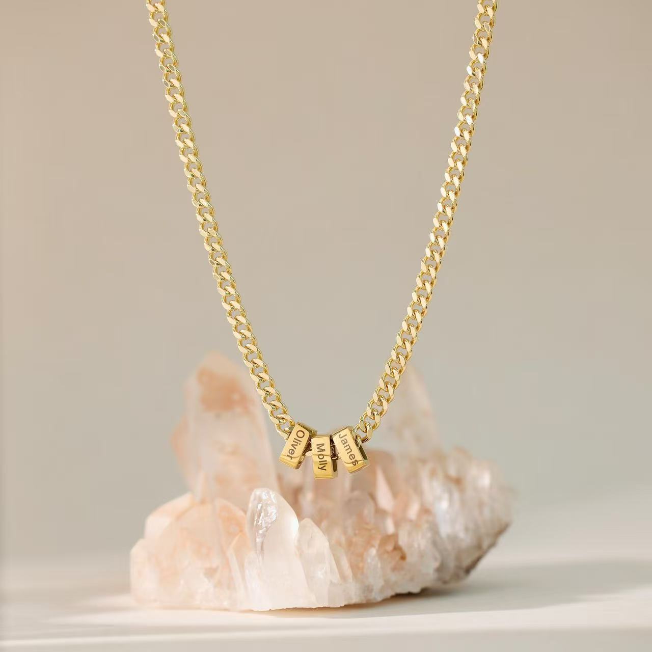 903a7082-8e82-4b8e-a75f-a6e5f224b372